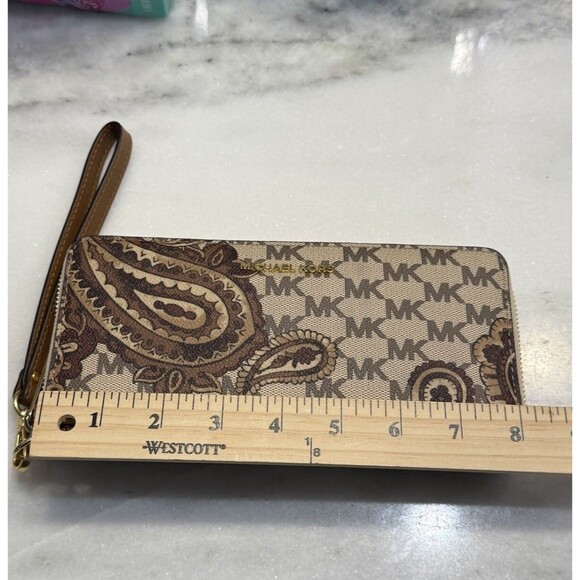 MICHAEL KORS Paisley Continental Brown Tan Leather Wristlet Wallet - Picture 7 of 7